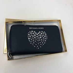 Michael kors studded heart wallet/wristlet navy